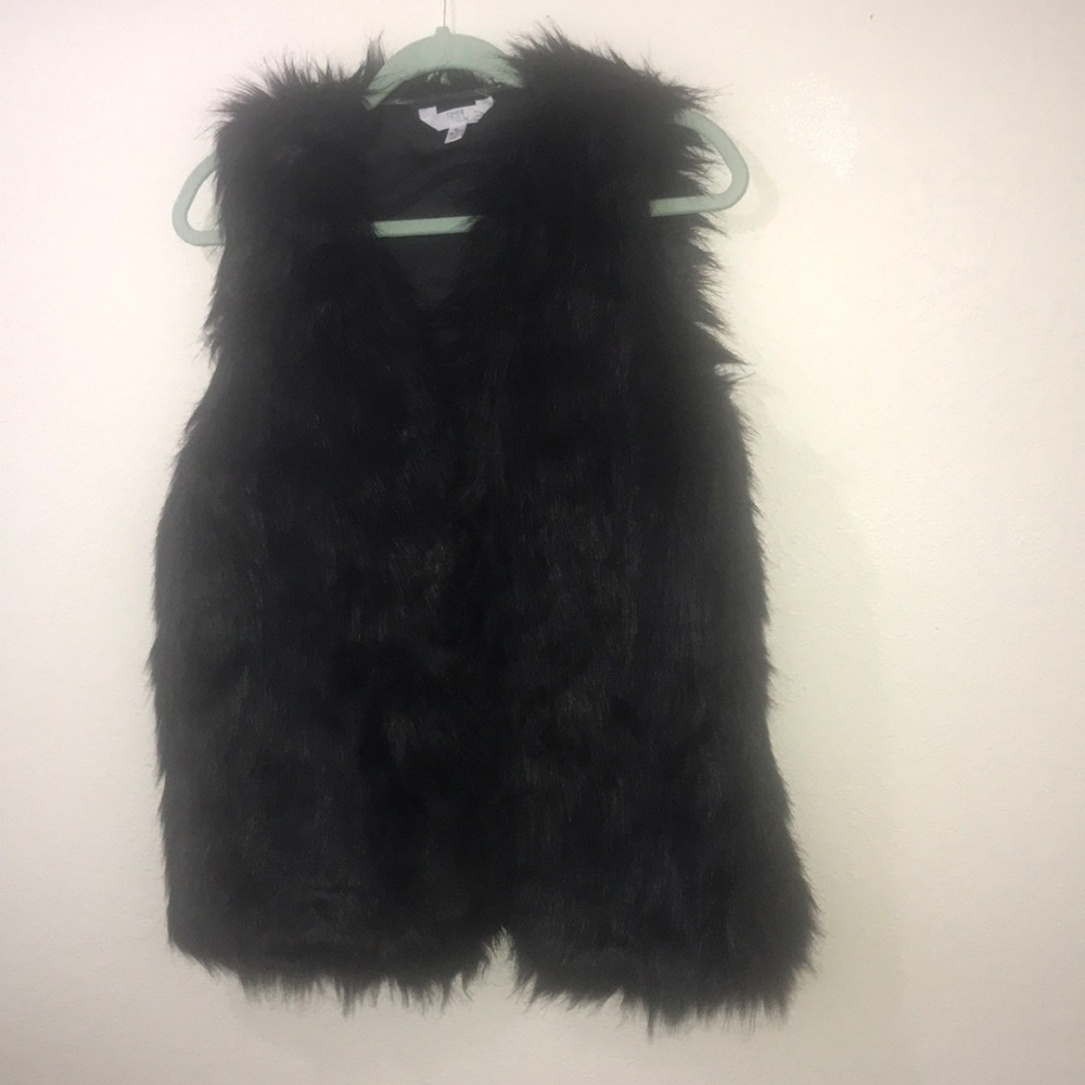 Faux Fur Vest!